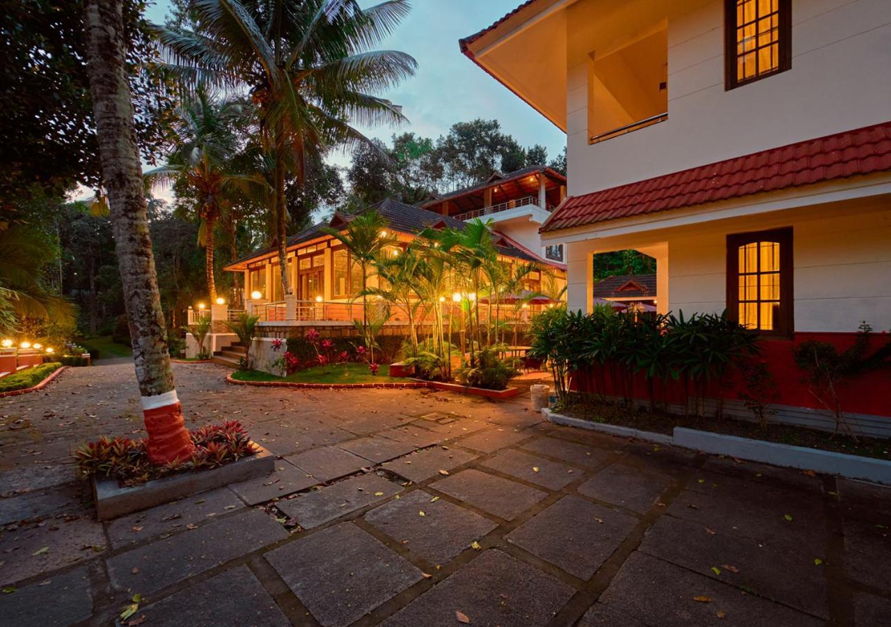 Ushasree Wayanad Heritage Premium Pool Resort By Voye Homes Ambalavayal Exterior foto