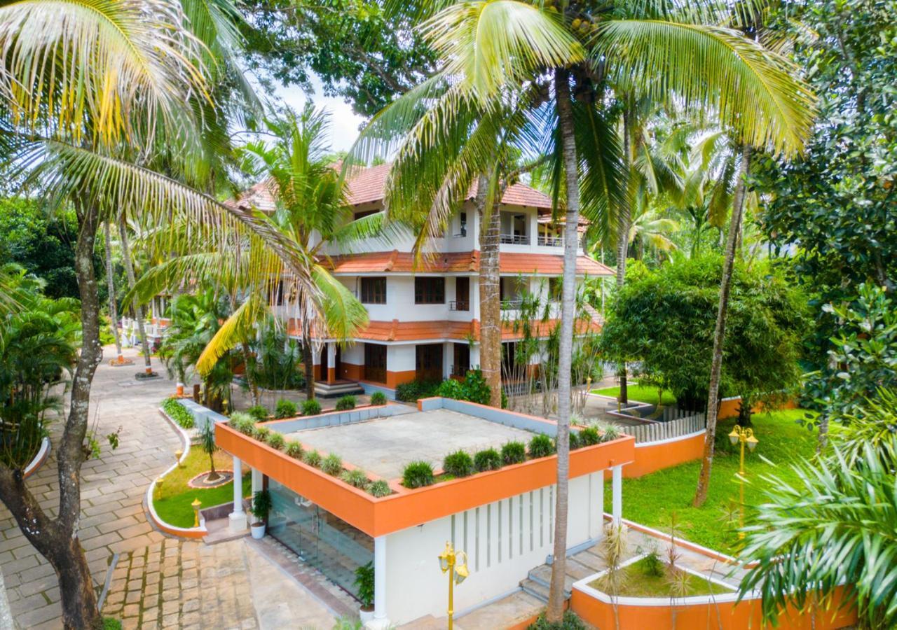 Ushasree Wayanad Heritage Premium Pool Resort By Voye Homes Ambalavayal Exterior foto
