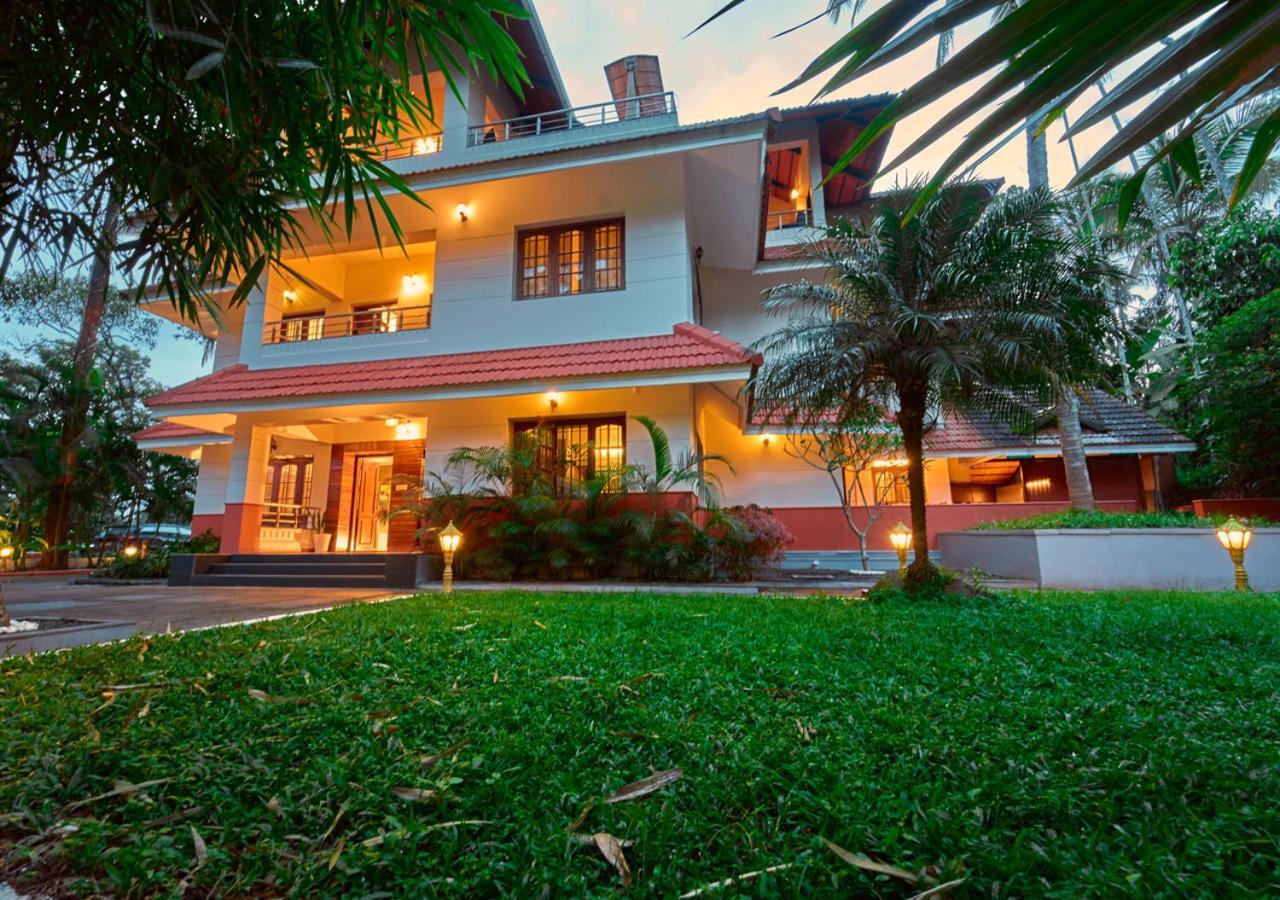 Ushasree Wayanad Heritage Premium Pool Resort By Voye Homes Ambalavayal Exterior foto