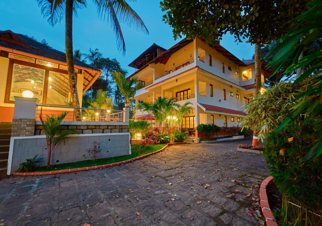 Ushasree Wayanad Heritage Premium Pool Resort By Voye Homes Ambalavayal Exterior foto