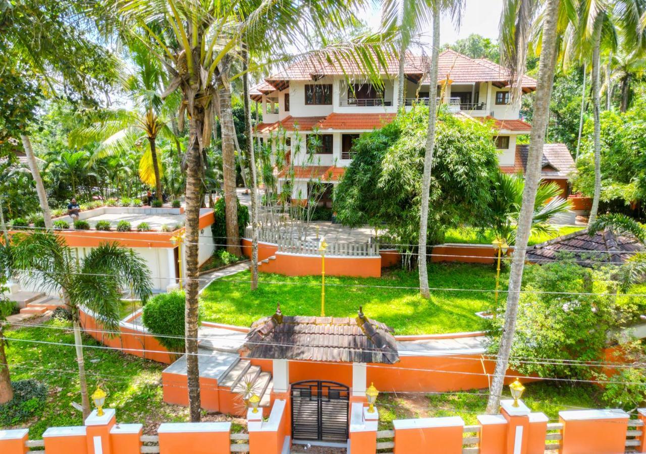 Ushasree Wayanad Heritage Premium Pool Resort By Voye Homes Ambalavayal Exterior foto